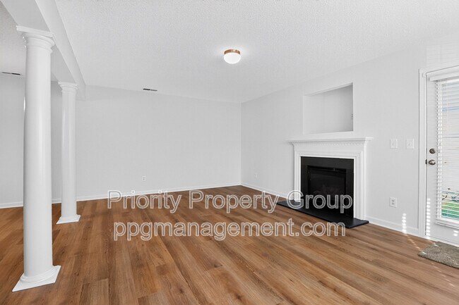 Building Photo - 3204 Barons Court Rd