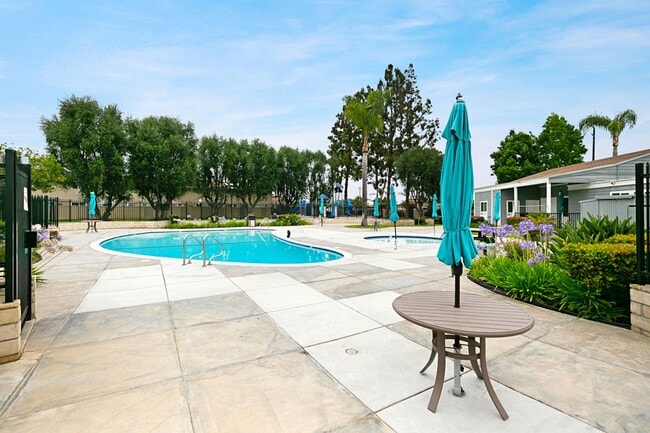 Building Photo - *NEW MOVE-IN SPECIAL | $500 OFF FIRST MONT...