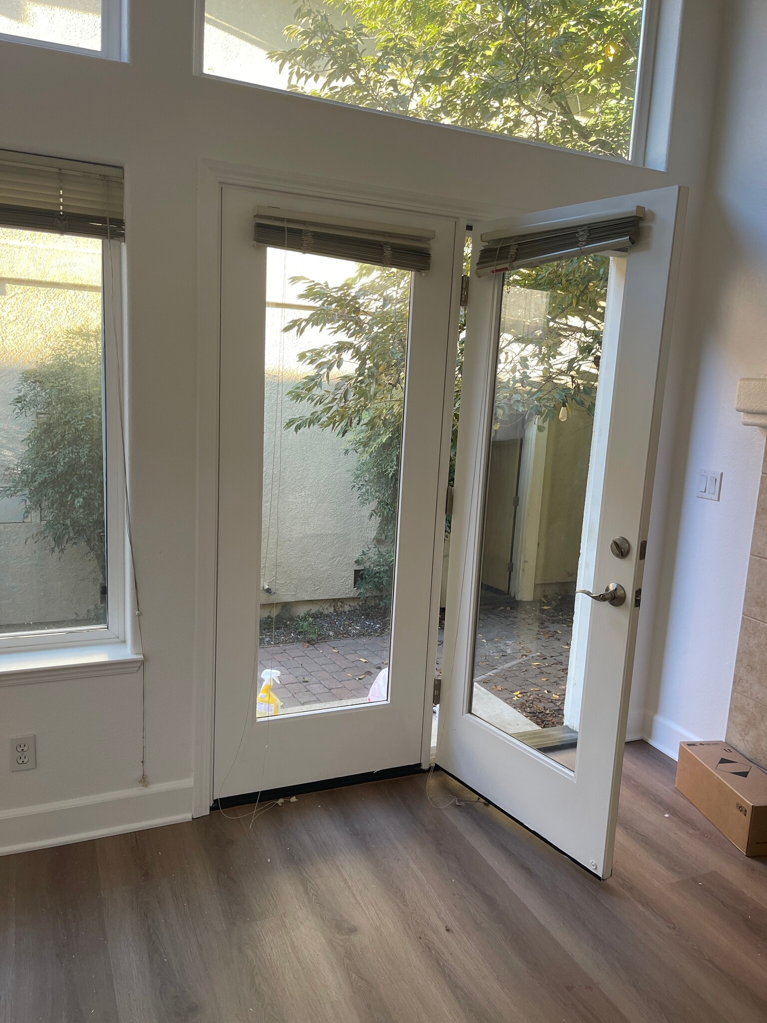 Building Photo - 426 Matteri Cir