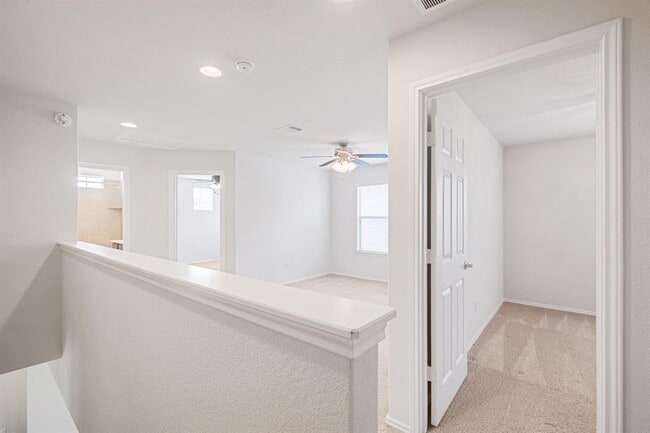 Building Photo - 16012 Remington Reserve Way