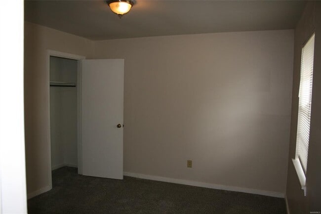 Building Photo - 2050 Yancey Ave