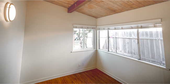 Building Photo - 2-Bedroom/1 Bathroom - Isla Vista