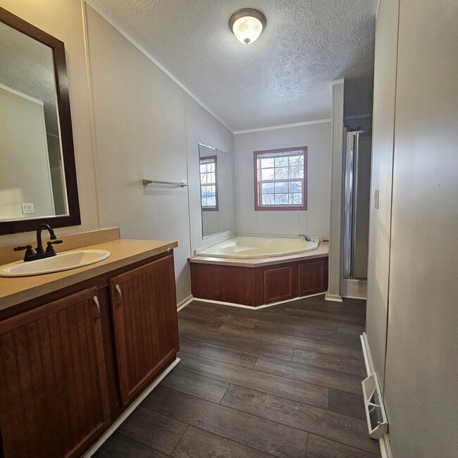 Building Photo - 3181 NY-5