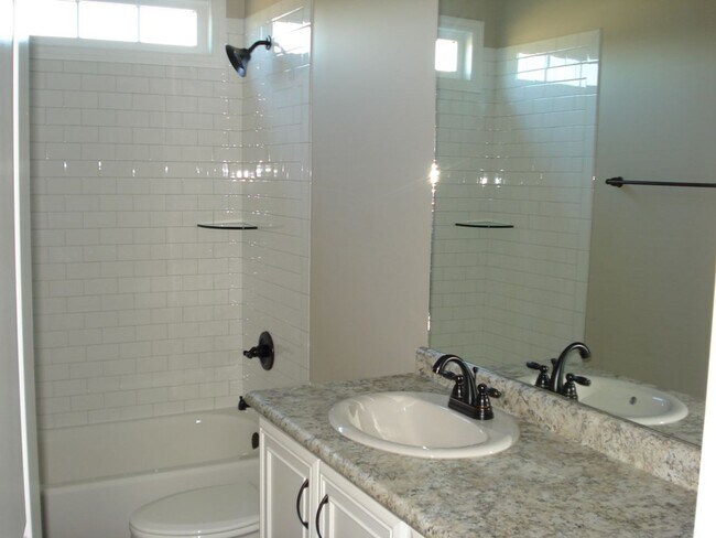 Building Photo - Southern Comfort Living: Elegant 4BR/2BA Home with 3-Car Garage, Close to Moody AFB in Lakeland, GA