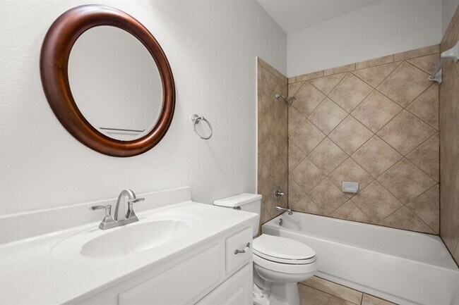Building Photo - 6612 Casimir Cove