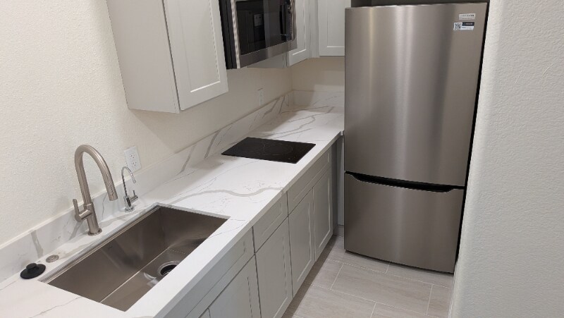 Building Photo - 8551 Kenneth Clyde St