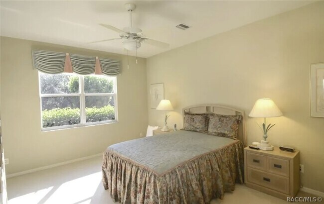 Building Photo - 1063 W Diamond Shore Loop