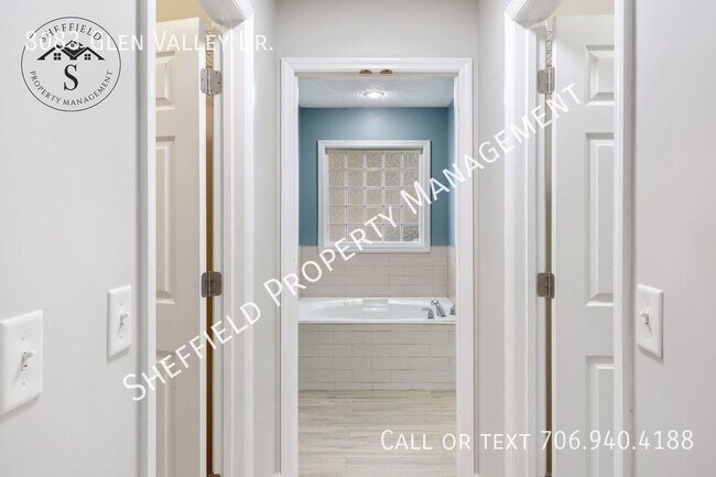 Building Photo - 8083 Glen Valley Dr