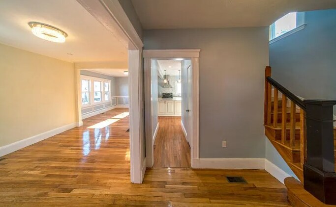 Building Photo - 14 Woodbine Rd