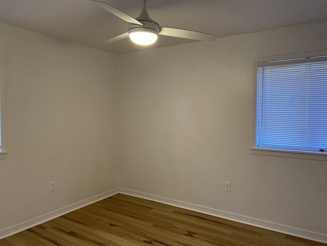 Building Photo - 2602 Robinson Ave