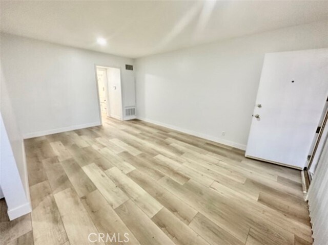 Building Photo - 10215 S 10th Ave