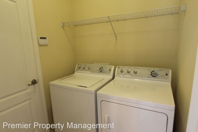 Building Photo - 4 br, 3 bath House - 14791 Cranberry Ct.