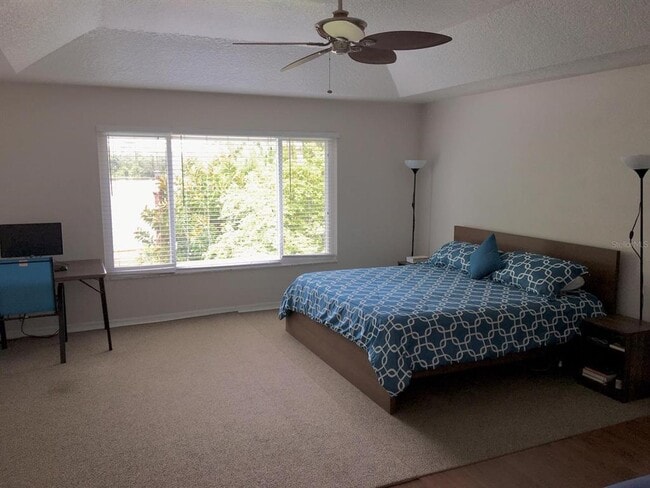 Building Photo - 10040 Crystalline Ct