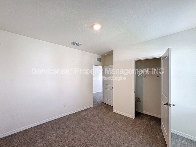 Building Photo - 5675 Castle Cary Row