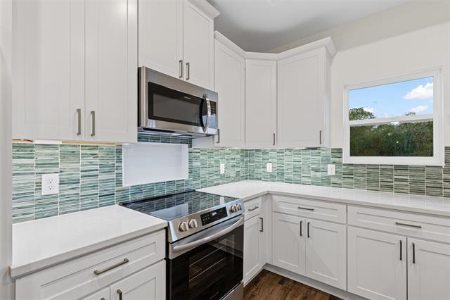 Building Photo - 5623 Barkridge Dr