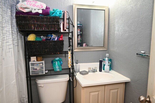 Building Photo - 2173 Ave J