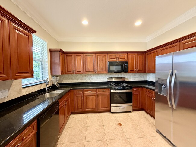 Building Photo - 10395 Little Mustang Way