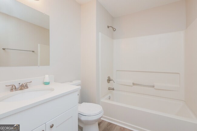 Building Photo - 3623 Salem Hills Dr