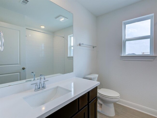 Building Photo - 5705 Cimarron Rdg Ln