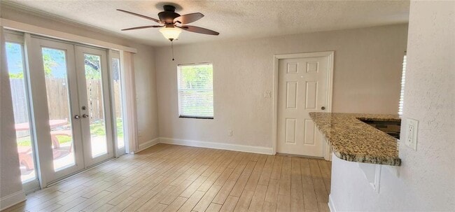 Building Photo - 14026 E Parsley Dr
