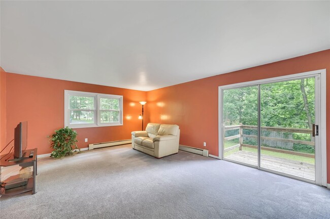 Building Photo - 58 Edgewood Dr
