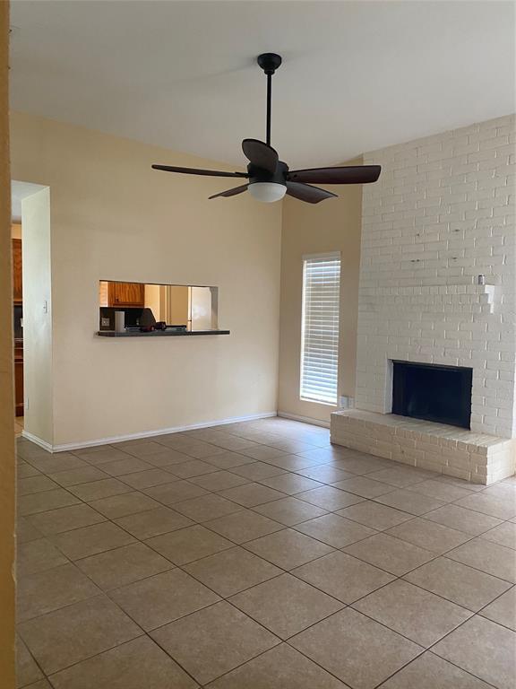 Building Photo - 15158 Grassington Dr