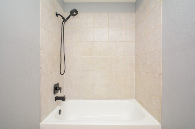 Building Photo - 6418 Waldron Dr