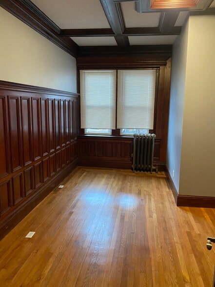 Building Photo - 80 Fenway