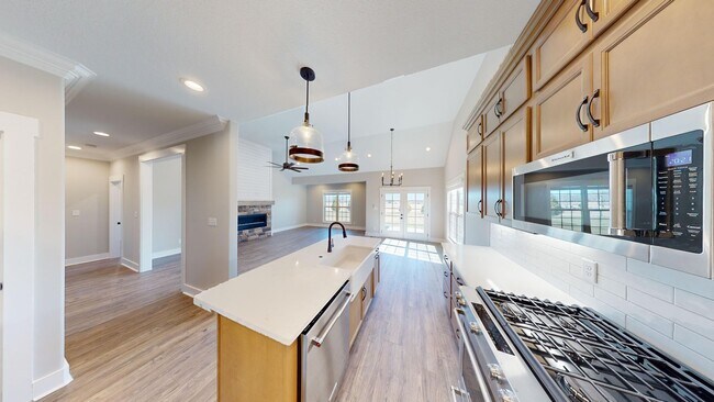 Building Photo - 1061 Veridian Dr