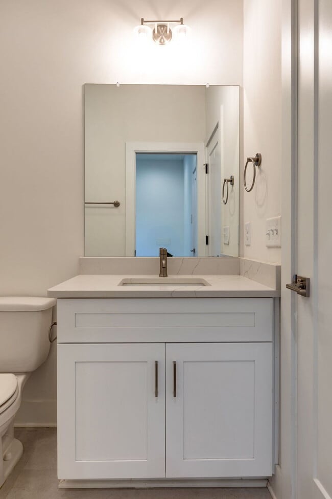 Building Photo - "Charming 4-Bedroom Nashville Oasis with Elegant Hardwood Floors & Private Guest Suite!"