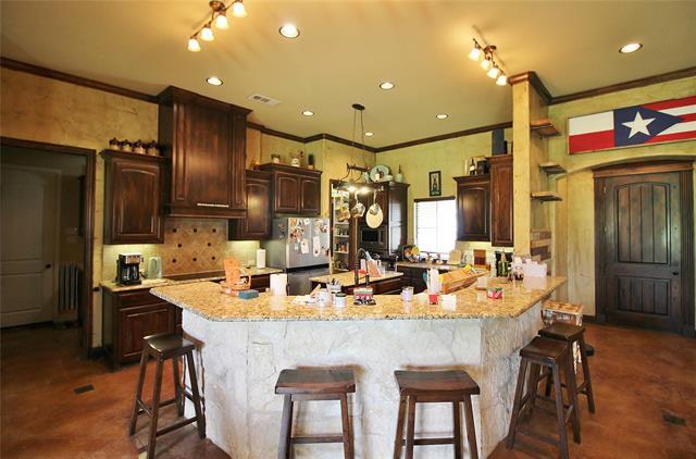 Building Photo - 5641 Country S Ln