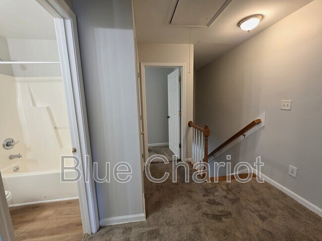 Building Photo - 1206 Granby St