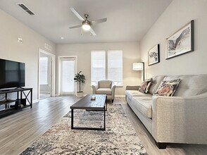 Building Photo - 1323 Sands Ter E