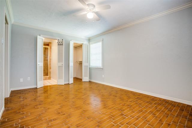 Building Photo - 702 Melrose Dr