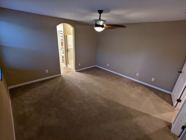 Building Photo - 8440 Lucero Ave