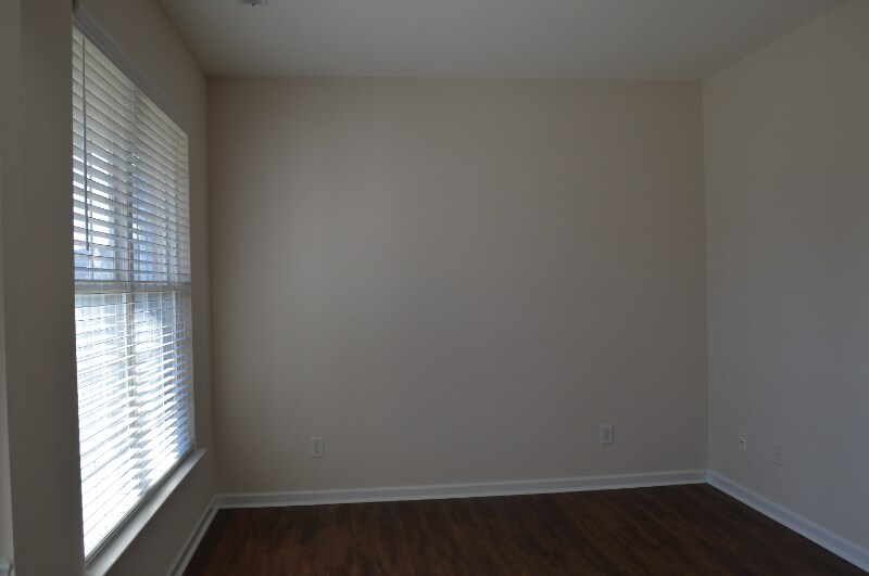 Building Photo - 4517 Wayland Ct