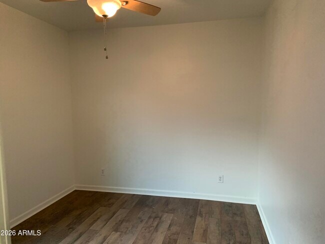 Building Photo - 16770 W Magnolia St