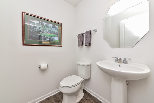 Building Photo - 1060 Kilbery Ln