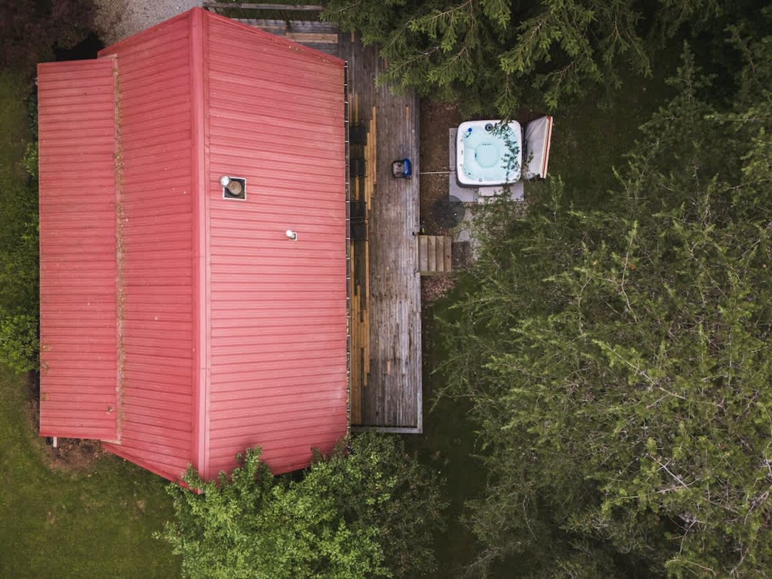 Building Photo - 15039 Pleasant Valley Rd