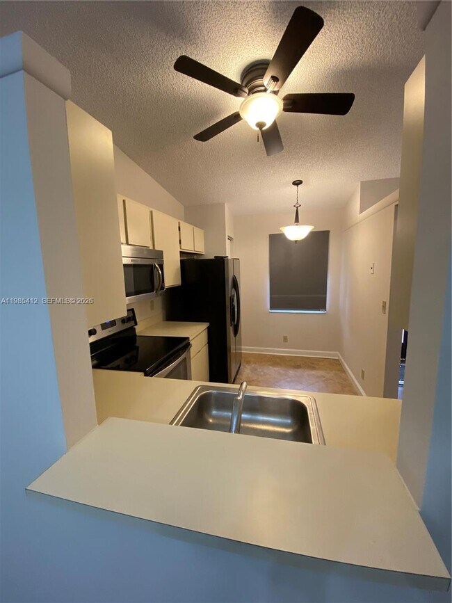 Building Photo - 18595 Egret Way