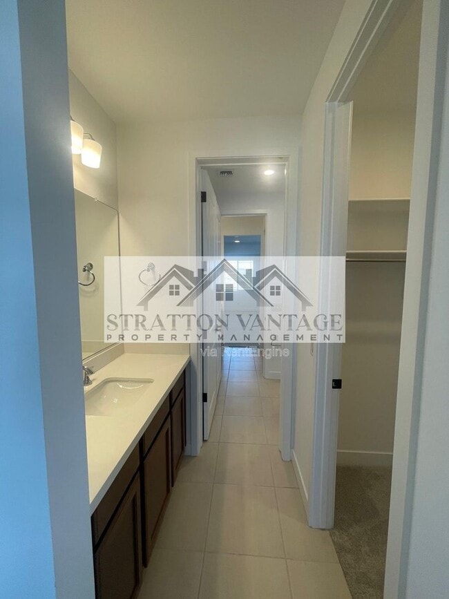 Building Photo - 20457 E Silver Creek Ln