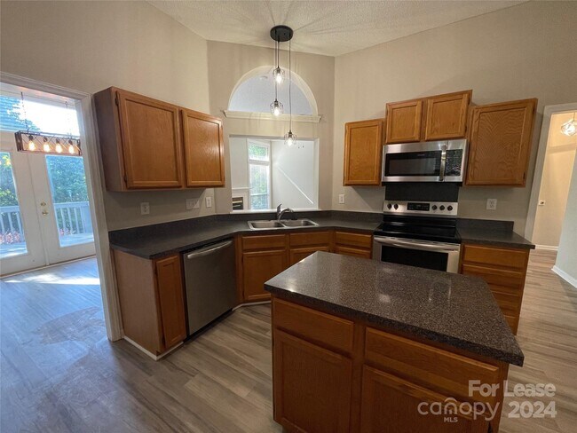 Building Photo - 8307 Belstead Brook Ct