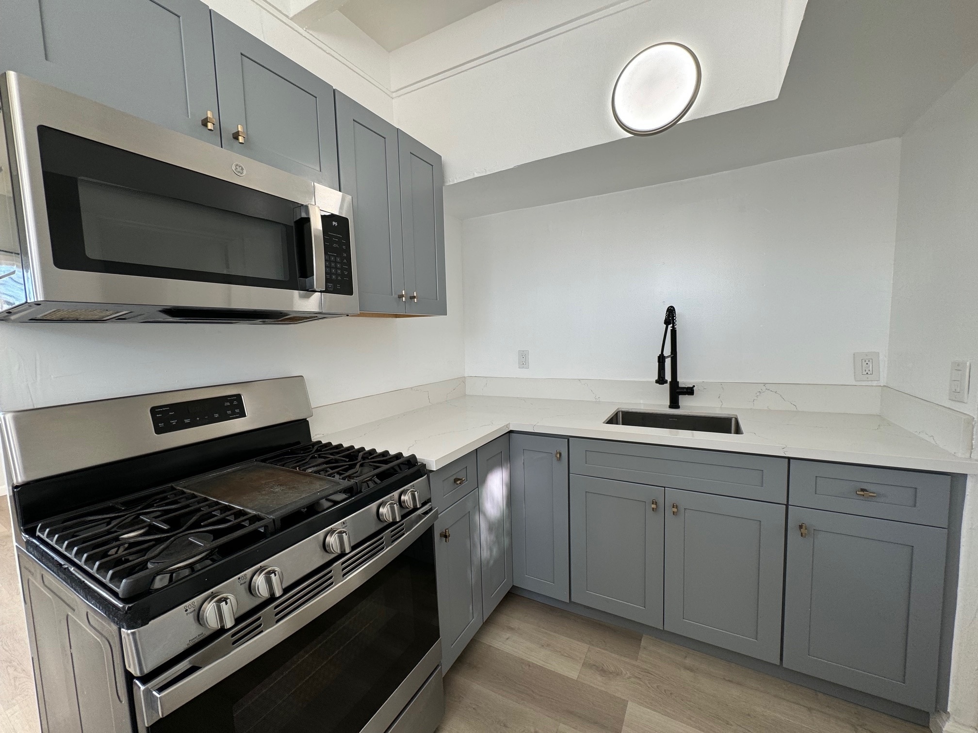 Building Photo - 2082 167th Ave