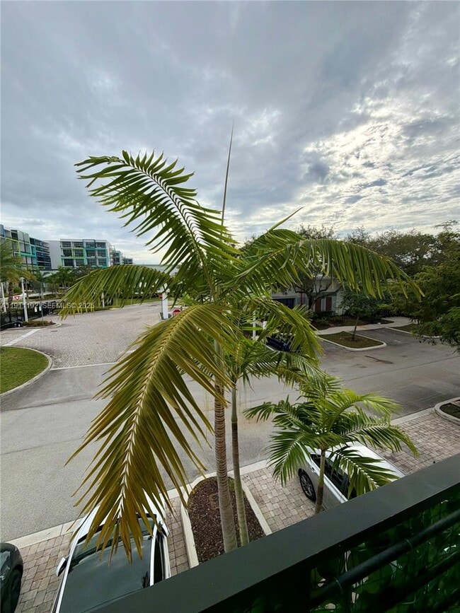 Building Photo - 913 NW 45th Terrace