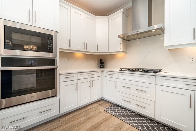 Building Photo - 15278 Blue Bay Cir