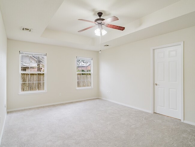 Building Photo - 2110 SE Atherton Cir