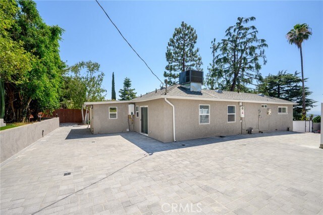 Building Photo - 4924 Lowell Ave