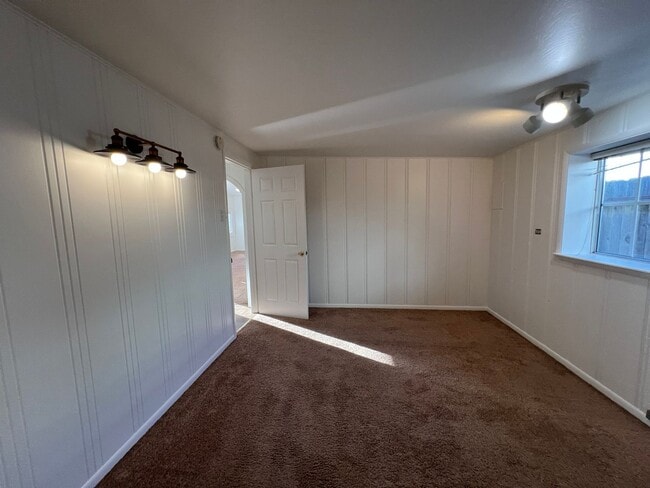 Building Photo - 486 Trinidad St