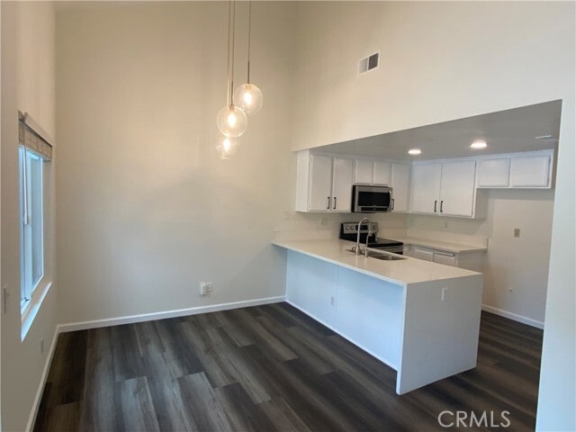 Building Photo - 302 Lemon Grove