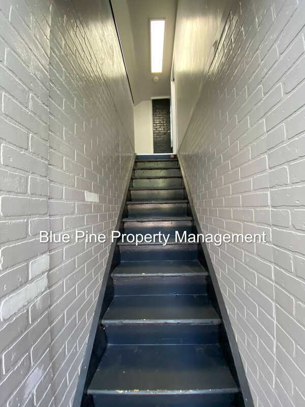 Building Photo - 306 Lawton St
